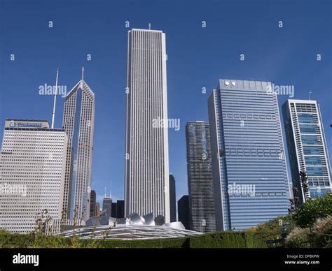 Aon Center and the Prudential Plaza in Chicago Illinois Stock Photo - Alamy