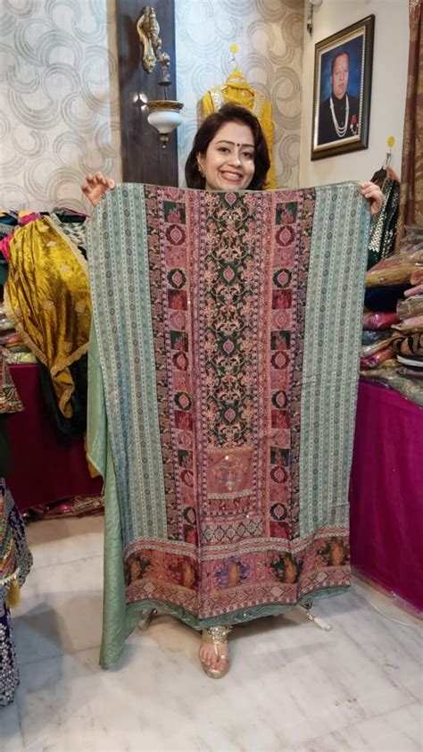 Natural crepe dusty 2