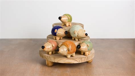 Handbuilt Hedgehogs - Mayco