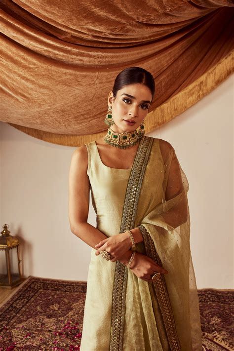 Nisa Green Kurta Set – Roze