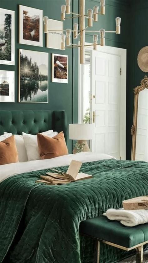 Emerald Green Bedding