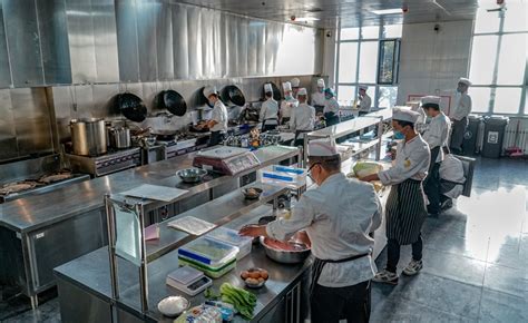 “食”不相瞒！广西17万余家餐厅实现明厨亮灶 - 管理资讯 - 新疆丝路特色餐饮研发中心