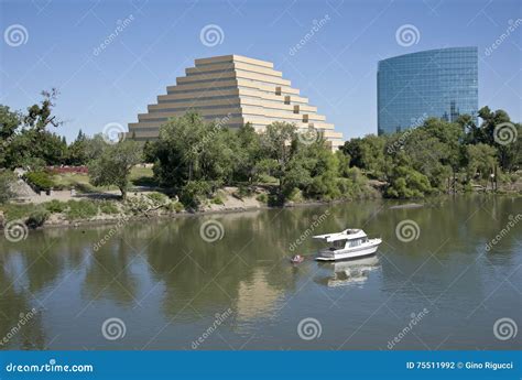 The Ziggurat Building and the Sacramento River. Stock Photo - Image of water, parks: 75511992