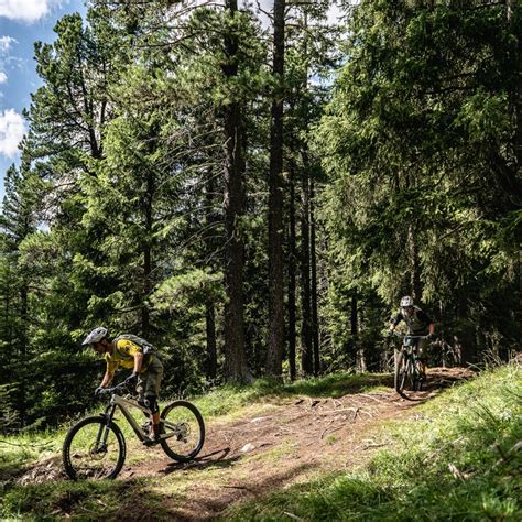 Sellaronda MTB Tour da Canazei | Mappa, tracce GPX, impianti, bike pass ...