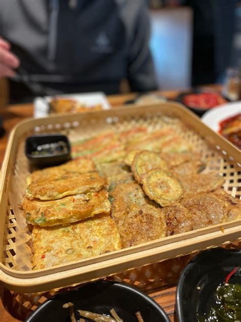 Trip Report LA Trip Report: Art Deco, Dinosaurs and our self-directed ...