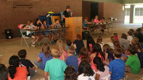 Hawks Rise Elementary holds third annual STEM Bowl