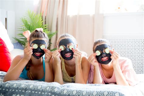 Embarrsing Spring Break 2019 的图像结果