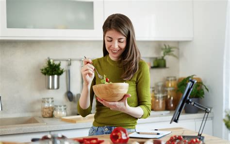 Is Dextrose Bad for You: The Truth About This Simple Sugar! - BetterMe