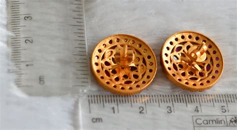 Matte finish kemp-green flower round earrings dj-47920 – dreamjwell