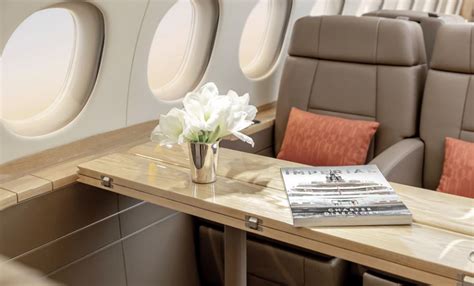 LX-LXL Falcon 8X - Global Jet S/N 460