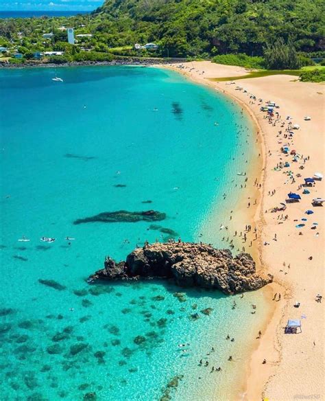 10 Best Beaches in Oahu Hawaii You've Got To Visit