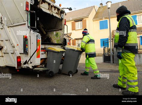Waste Collection 的图像结果