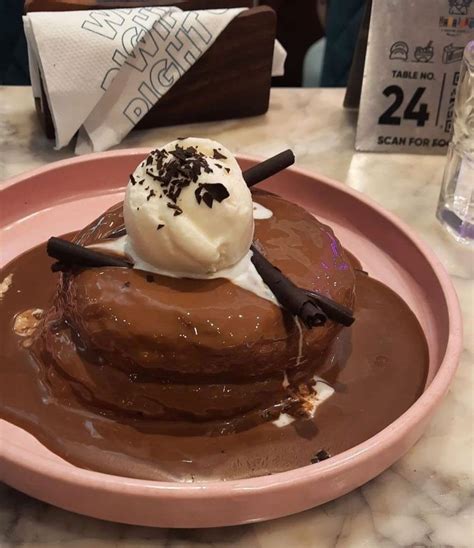 Harajuku Tokyo Cafe in Delhi brings in Manga macarons and much more!