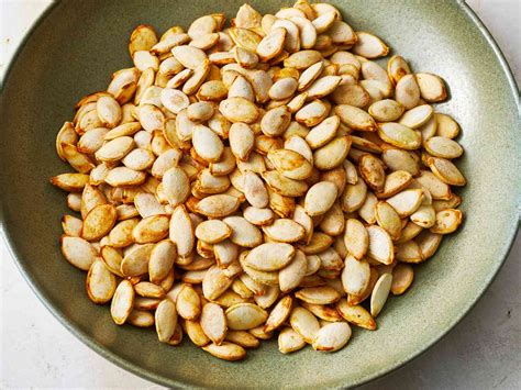 Crispy Roasted Pumpkin Seeds: A Simple Fall Snack Sensation - Recipe ...