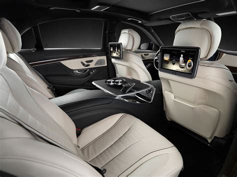 2014 Mercedes-Benz S-Class Interior - Car Body Design