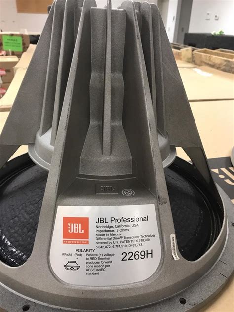 JBL 2269H 18″ 2400W RMS Neo Woofer 354096-001X 8 ohm Low Frequency ...