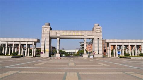 浙江万里学院校园风景