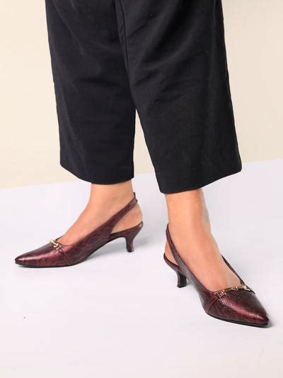 Latest Collection of Women Footwear | Fashion ️ Comfort - Monrow ...