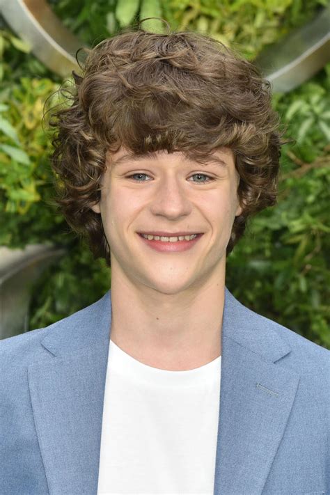 Благие знамения 2019: график выхода новых сезонов, содержание, отзывы ...