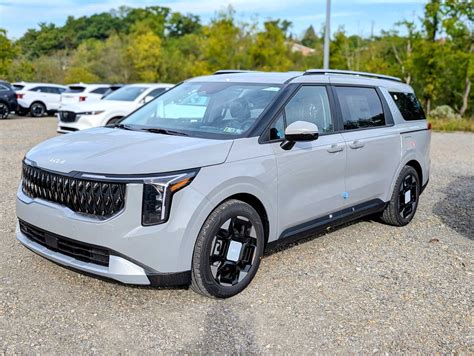 New 2026 Kia Carnival EX in Ceramic Silver | Greensburg, PA | #K07428