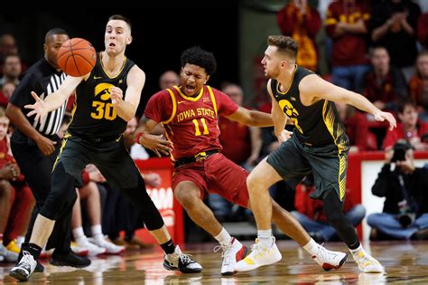 Iowa State vs. Iowa prediction, odds, best bets for college basketball ...