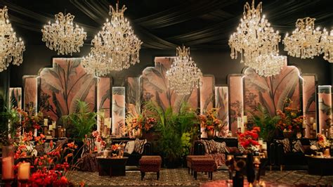 Why Statement Chandeliers Rule Indian Wedding Décor Now - Manifest India