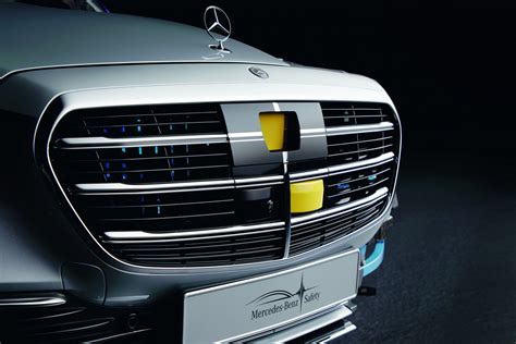 奔驰获得全球首个L3级自动驾驶认证—从汽车品牌先驱到智能路网先锋 百年奔驰的筹谋布局已指向未来 - 中国汽车工程学会