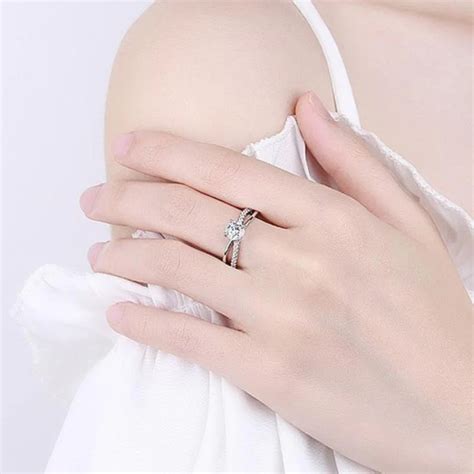 Hallmark Silver Alvira Princess Ring – Zarkan