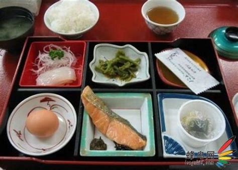 鱼、米饭、小菜——行摄日本人日常饮食(4)_数码_科技时代_新浪网