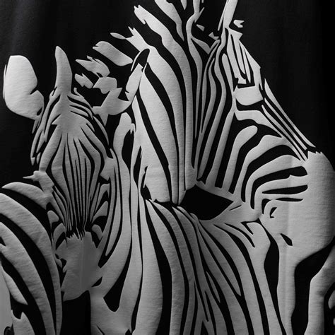 Black Zebra T-Shirt - Premium Oversized T-Shirt For Men – BLUORNG
