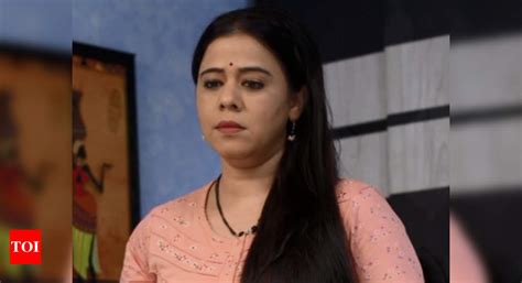 Mazhya Navryachi Bayko written update, June 25, 2019: Radhika gets ...