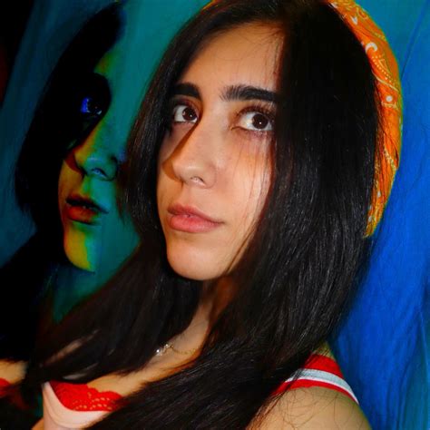 Jenn Melon | must be a bath & body works soap dispenser cause im foaming at the mouth 🎰 | Instagram