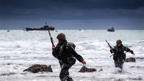 Commandos Exercise 的图像结果