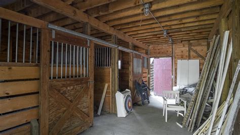 ESCAPE BROOKLYN – Dutch Stone Home in Saugerties, NY