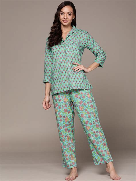 Anubhutee Floral Printed Pure Cotton Night Suit - Price History
