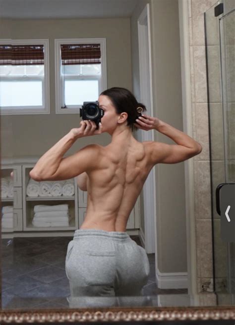 Wish she had a onlyfans : r/TheBrittanyPerille