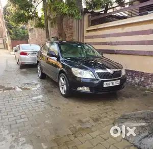 Skoda Laura 2010 - Cars in Hira Colony, Hoshiarpur - 1829446850