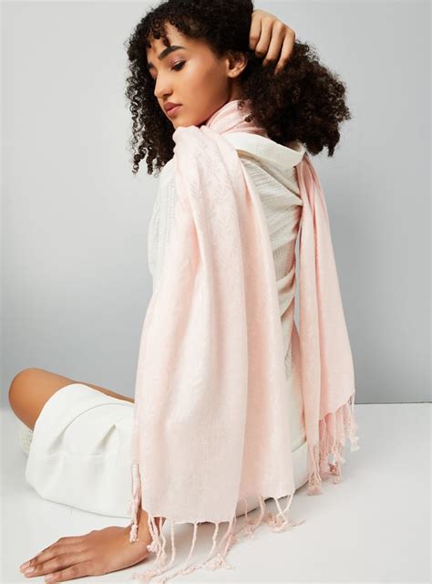 Buy Women Patterned Scarf Online at just Rs. 399.0 - 1000015542251 ...