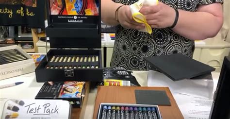 Using Oil Pastels Sticks 的图像结果