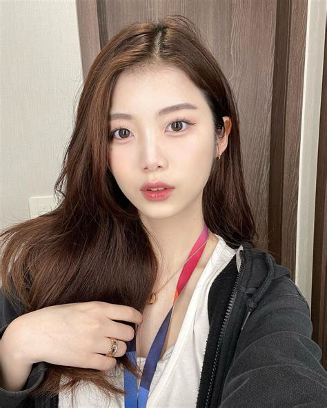 이다은 Lily Lee | 감사합니다.. ㅎㅎ | Instagram