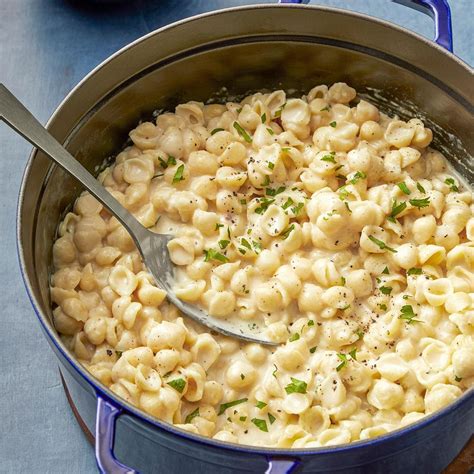 White Cheddar Mac and Cheese Recipe