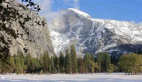 Yosemite gets pummeled with snow, looks like a winter wonderland