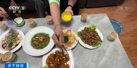 新兴职业 湖南女子上门代做饭4菜1汤收66元