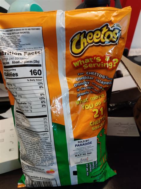Cheetos Frito-Lay Cheddar Jalapeno Crunchy Pouch, 226.8 G : Amazon.in ...