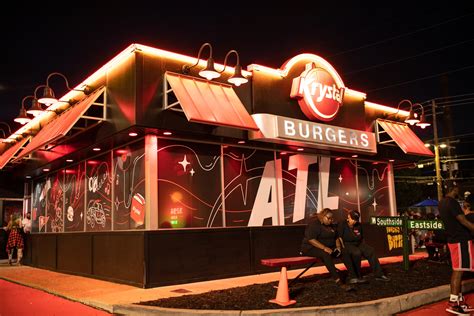 Krystal Restaurant 的图像结果