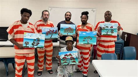 GALLERY: IRCSO introduces Inmate Art Class Program to combat stress ...