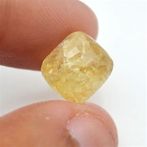 Buy Certified Natural Ceylon Sri LankaYellow Sapphire (Pukhraj) 7 Ratti ...