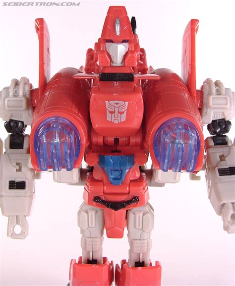 Transformers Universe - Classics 2.0 Powerglide (G1) Toy Gallery (Image ...