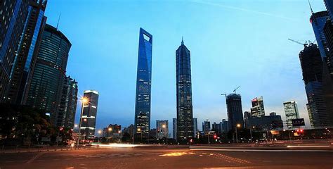 陆家嘴：每一幢高楼都是“垂直金融街”_央广网