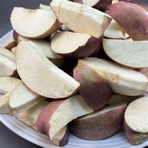 Apples (Fuji) - DriedFoodCo.com